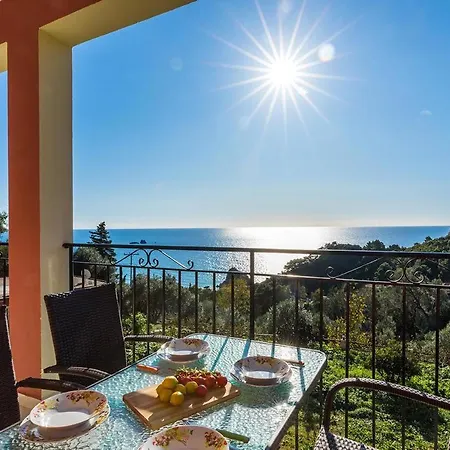 Galini Seaview Kontogialos Lägenhetshotell