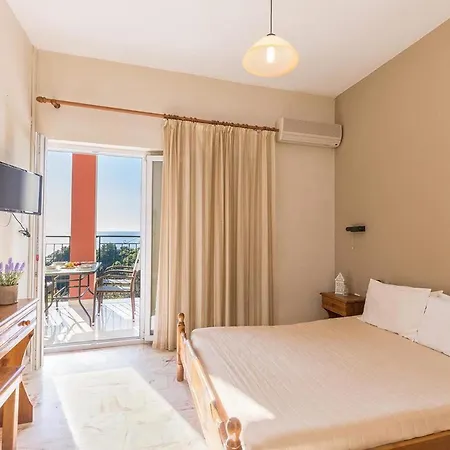 Adonis Aparthotel Pelekas