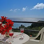 Galini Seaview Kontogialos Aparthotel